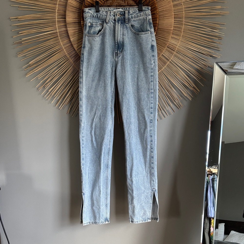Dissh jeans size 2